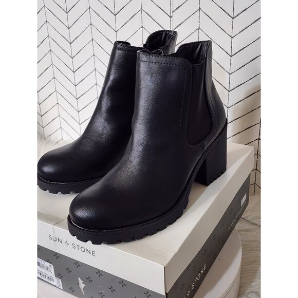 Sun + Stone Morghan Women’s Chelsea Booties Lug Sole Block Heel Ankle Zip Boots - Picture 1 of 8